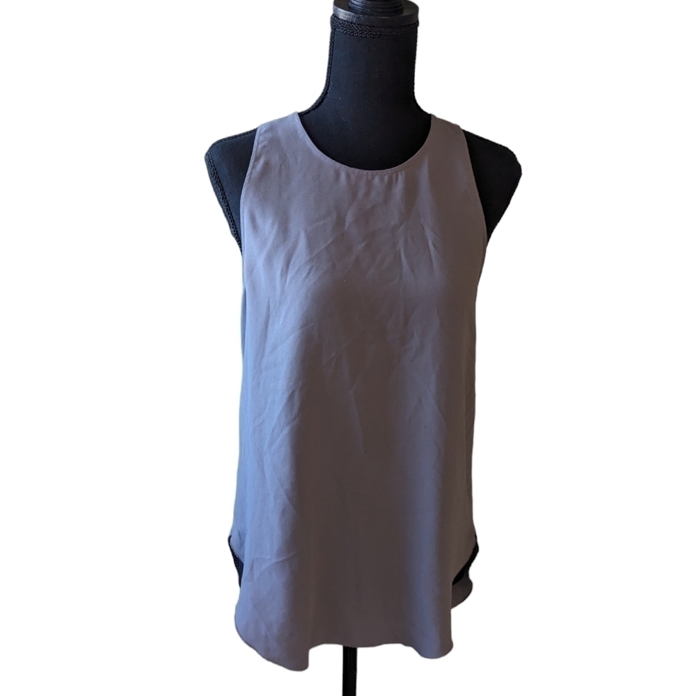 Wilfred Aritzia grey soft tank top with zipper in back. Size Small